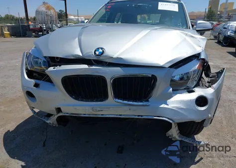 2015 BMW X1 xDrive28I z USA, uszkodzony, nr VIN WBAVL1C54FVY34534